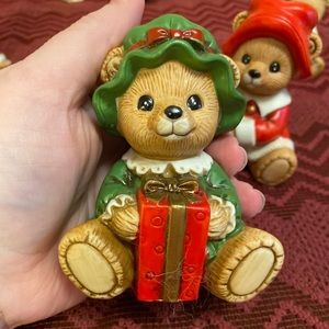 Huge Homco Lot of Christmas Bears